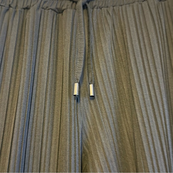 SABRINA LAUREN Superpleat Raw Hem Wide Leg Drawstring Waist Pull on Pant sz 2X - Picture 2 of 7